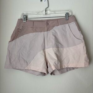 Outdoor Voices Rectrek 3” Hiking Shorts in Nirvana Lace Seashell Size Medium